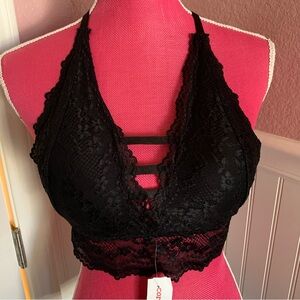 NWT Cozy Fox Black Lace Bralette size M/L